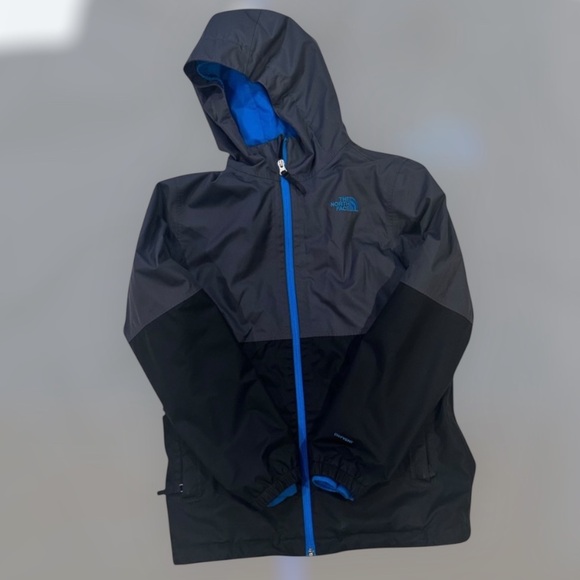 The North Face Kids Black and Gray Jacket - Picture 1 of 12